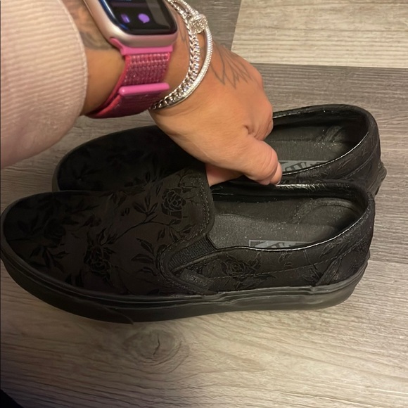 Vans Velvet Rose Slip-on - Picture 2 of 5